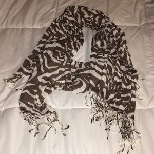 The Limited Zebra Print Scarf